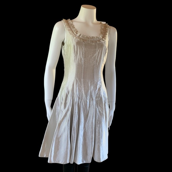 Badgley Mischka Dresses & Skirts - Badgley Mischka cocktail dress